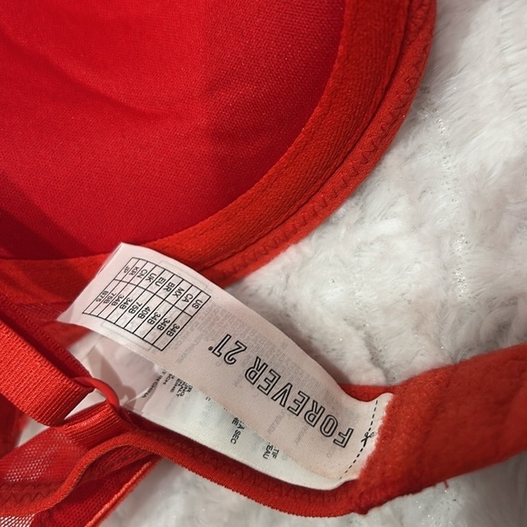 PINK FOREVER 21 Bundle of 3 red blue women’s bras size 34 B - Picture 4 of 6